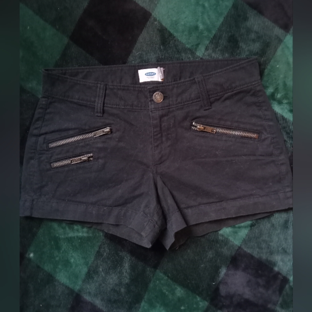Old Navy shorts
